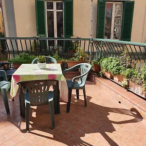 Apartment Mortelle, Naples