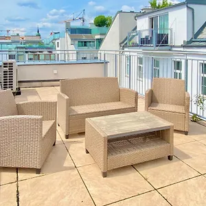 https://steiner-residences-nestroyplatz.vienna-besthotels.com