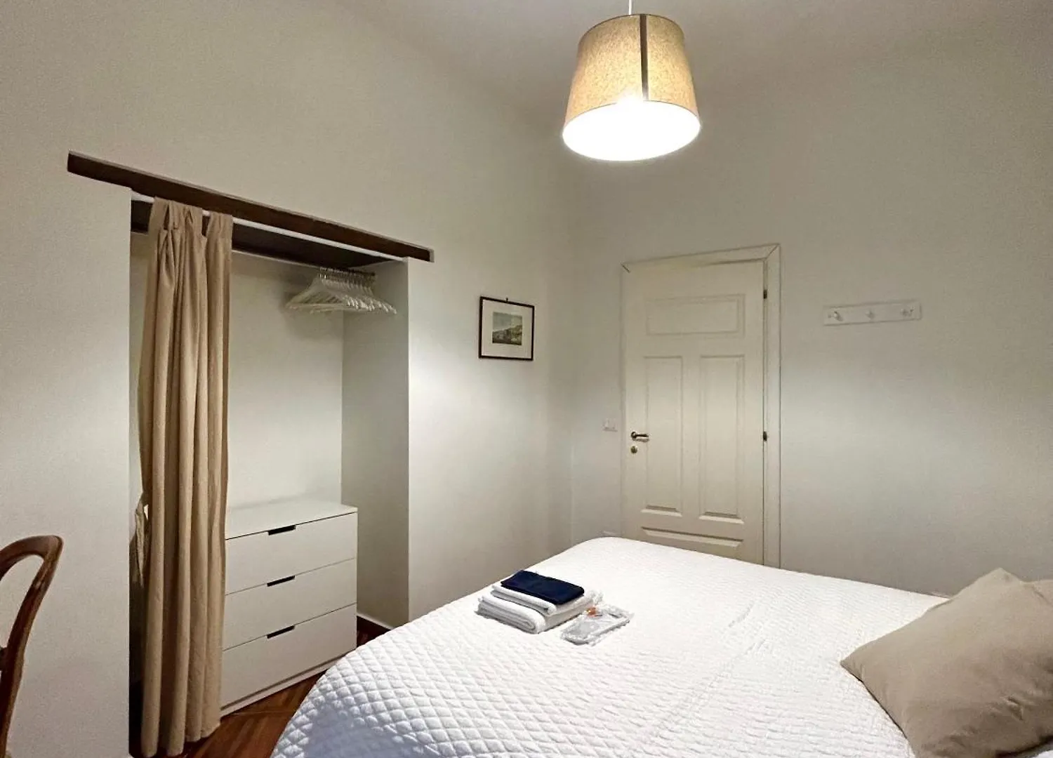 Trinita Degli Spagnoli House Naples Apartment