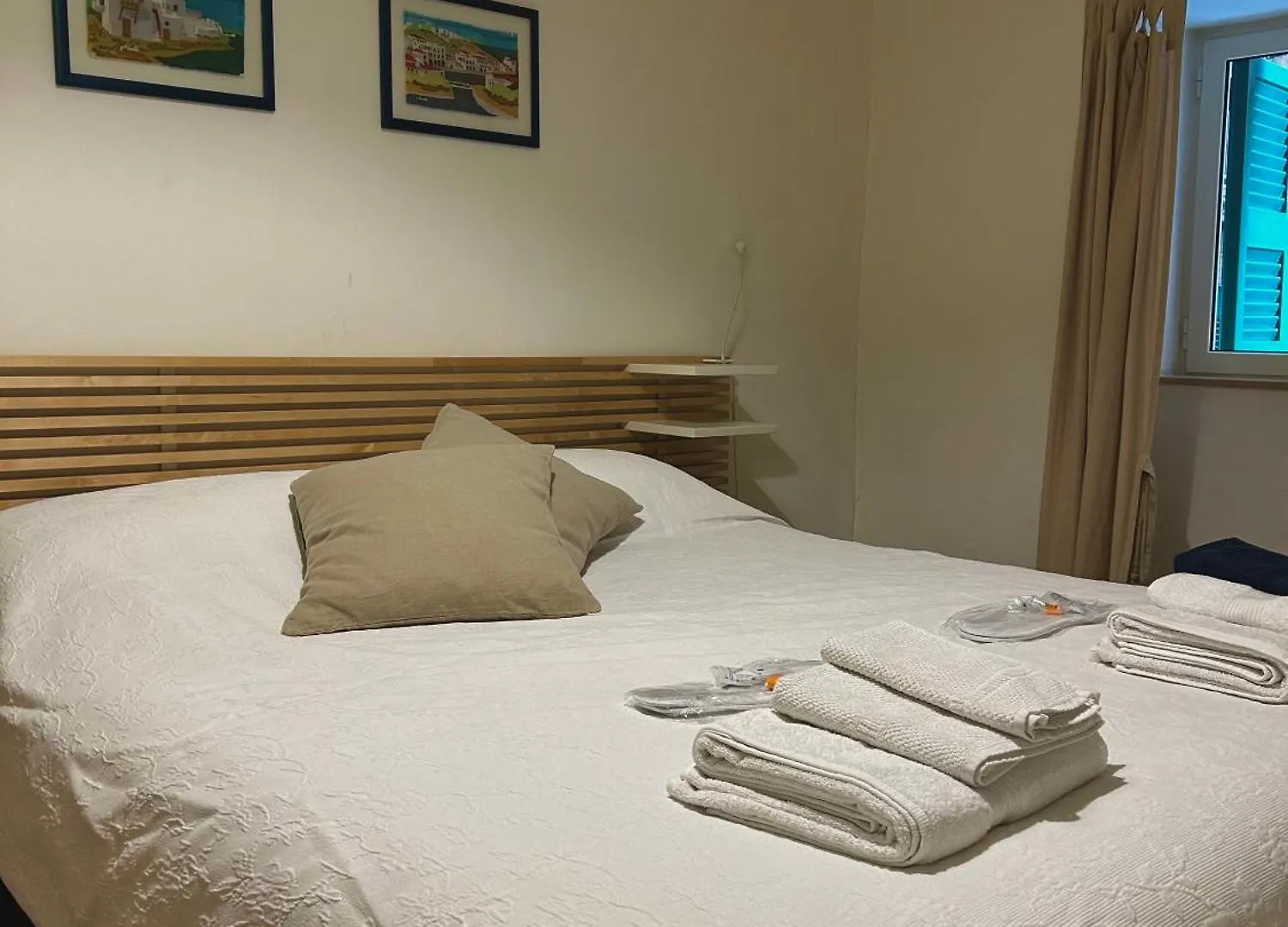 Apartment Trinita Degli Spagnoli House Naples